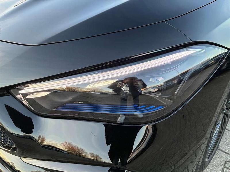 Gebraucht Mercedes CLE300 AMG 258 PS (189 kW) 2024 Schwarz Cabrio