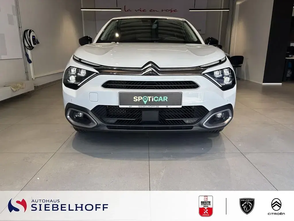 Gebraucht Citroën C4 PureTech 131 PS (96 kW) 2024 Weiß SUV