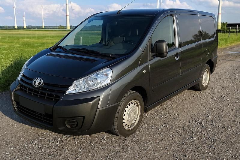 Grau Gebraucht 2013 Peugeot Expert Van | 7.699 € (Fairer Preis) - Bild 1/4