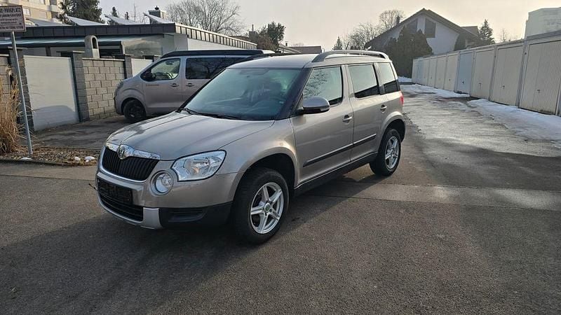 Beige Gebraucht 2012 Skoda Yeti Plus Edition SUV | 6.500 € (Guter Preis) - Bild 1/4