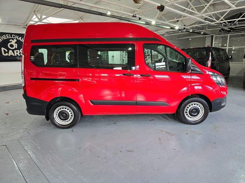 Gebraucht Ford Transit Custom 105 PS (77 kW) 2019 Rot Van / Kleinbus