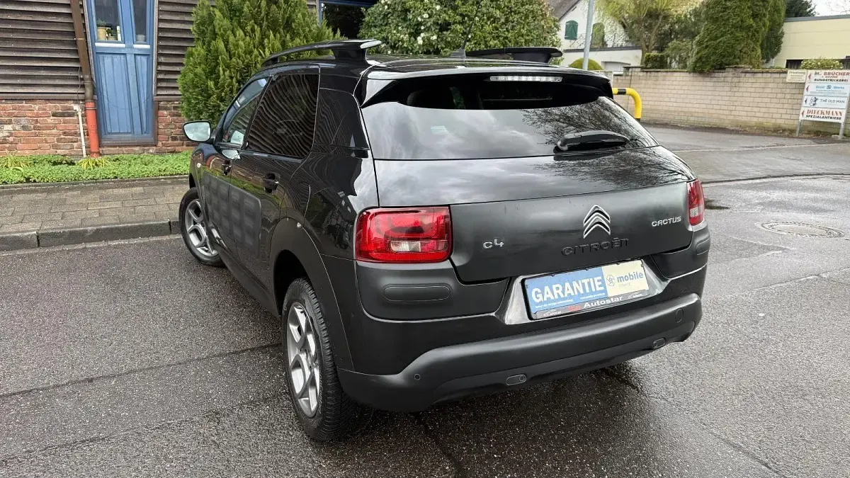 Gebraucht Citroën C4 Cactus Shine 110 PS (80 kW) 2015 Schwarz Kleinwagen