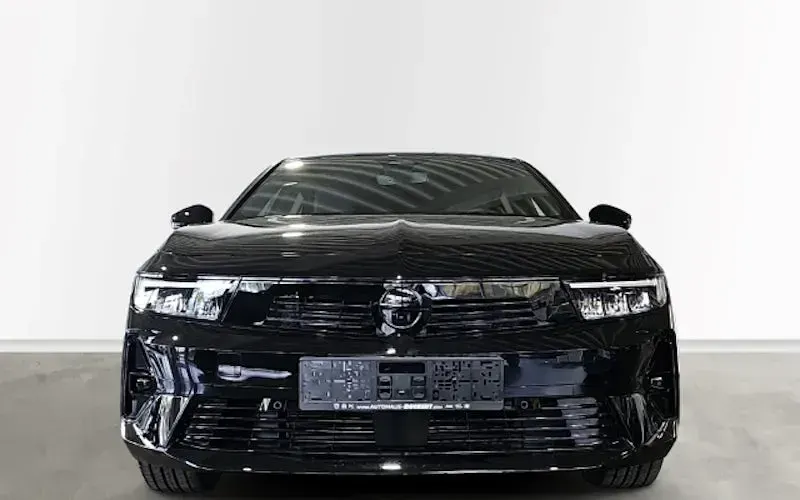 Gebraucht Opel Astra 145 PS (106 kW) 2025 Schwarz Limousine