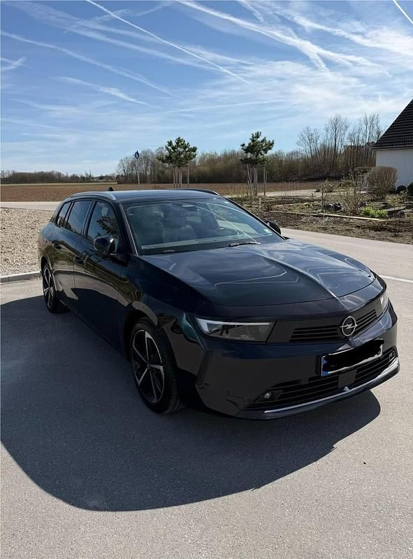 Gebraucht Opel Astra 130 PS (95 kW) 2023 Schwarz Kombi