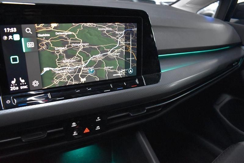 Gebraucht VW Golf VIII Active 150 PS (110 kW) 2023 Schwarz Limousine