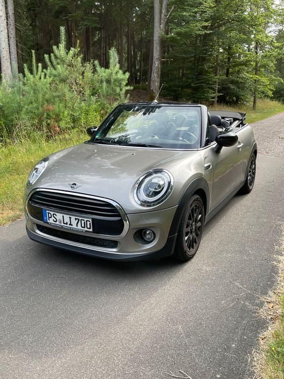 Grau Gebraucht 2019 Mini Cooper Cabriolet Cabrio | 19.600 € (Fairer Preis) - Bild 1/4