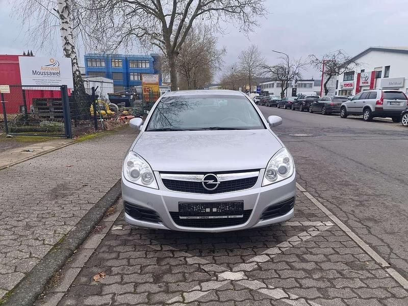 Silber Gebraucht 2007 Opel Vectra Business Limousine | 4.999 € (Teuer) - Bild 1/4