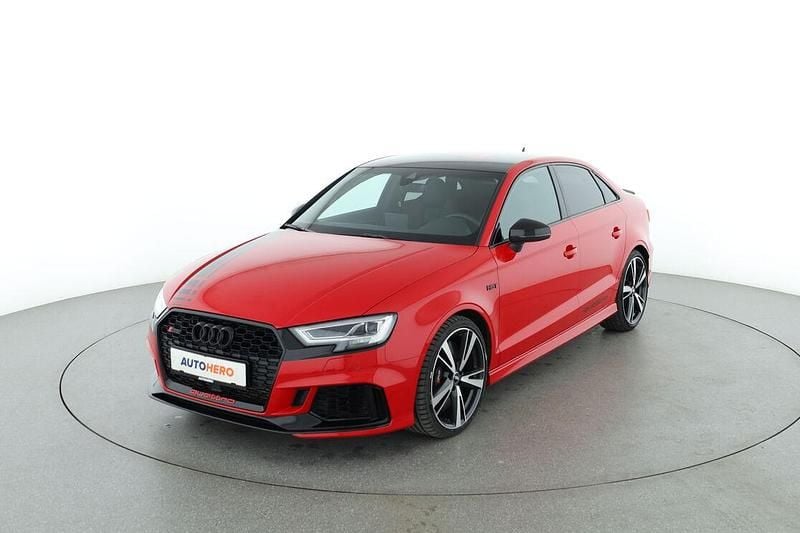 Rot Gebraucht 2020 Audi RS3 Limousine | 44.000 € (Fairer Preis) - Bild 1/3