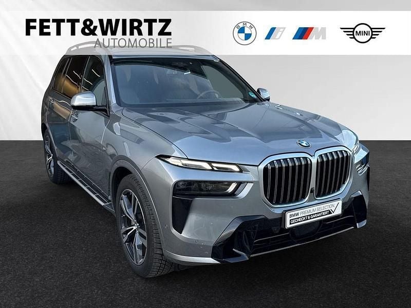 Grau Gebraucht 2025 BMW X7 Comfort Edition SUV | 89.800 € (Fairer Preis) - Bild 1/3