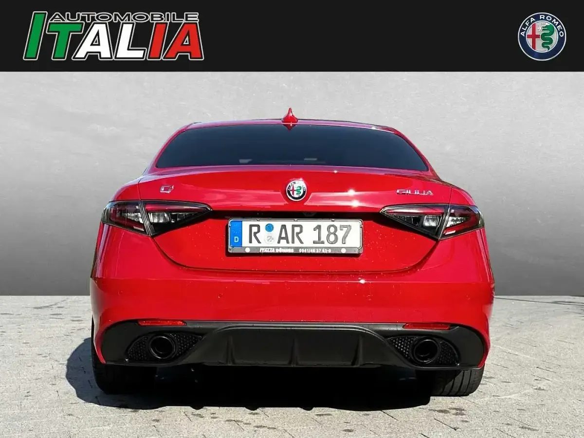 Gebraucht Alfa Romeo Giulia Competizione 280 PS (205 kW) 2023 Rot Limousine