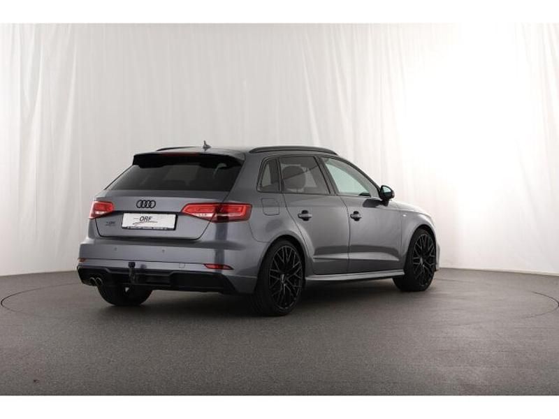 Gebraucht Audi A3 S-Line 149 PS (109 kW) 2018 Andere Limousine