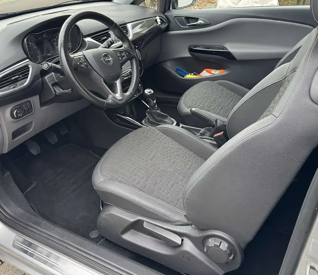Gebraucht Opel Corsa Innovation 116 PS (85 kW) 2018 Silber Kleinwagen