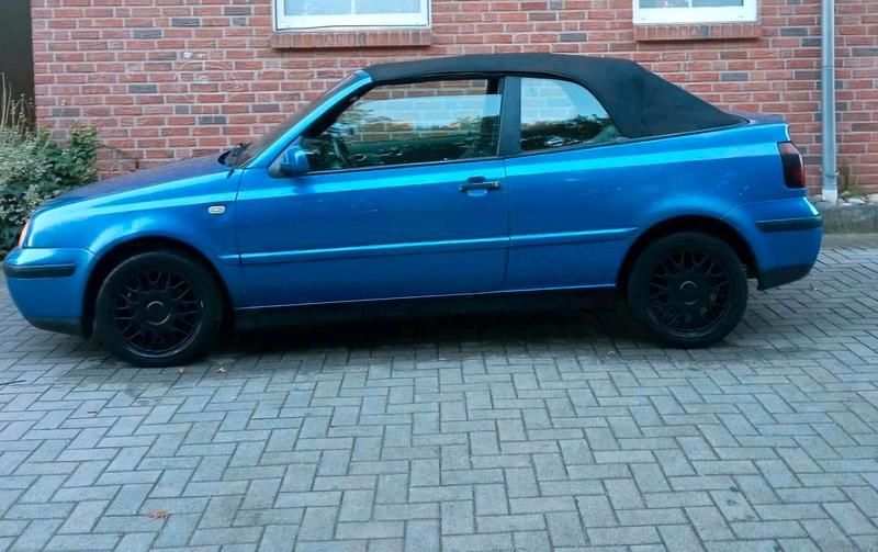 Brugt VW Golf Cabriolet 101 HK (74 kW) 2000 Blå Cabriolet