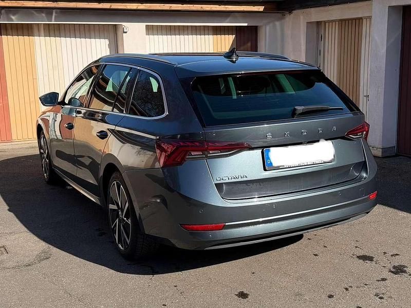 Gebraucht Skoda Octavia Ambition 150 PS (110 kW) 2020 Kombi