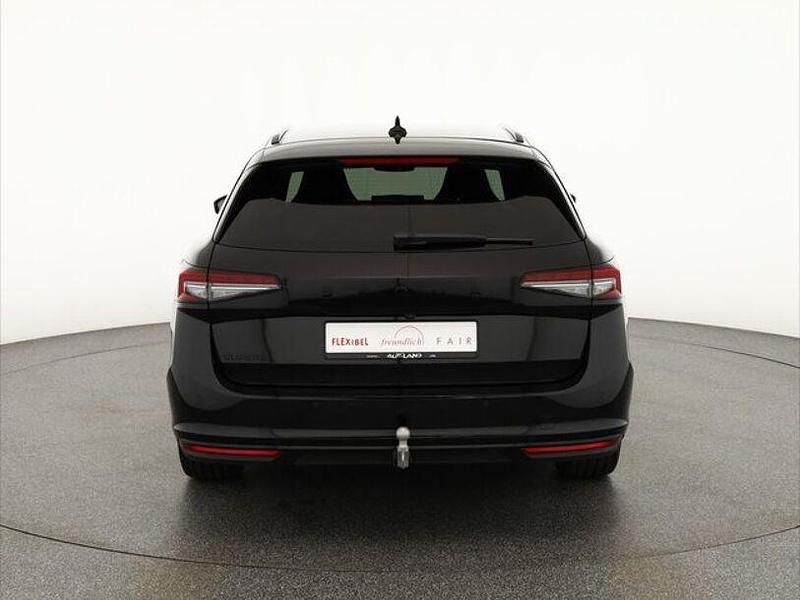 Neu Skoda Superb SportLine 204 PS (150 kW) 2025 Schwarz Kombi