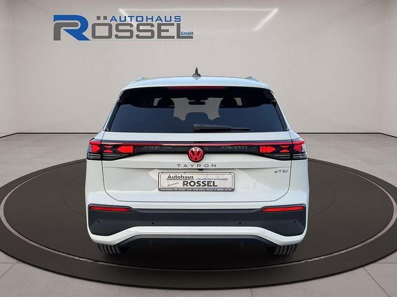 Neu VW Tayron Edition 150 PS (110 kW) 2026 Pure white SUV