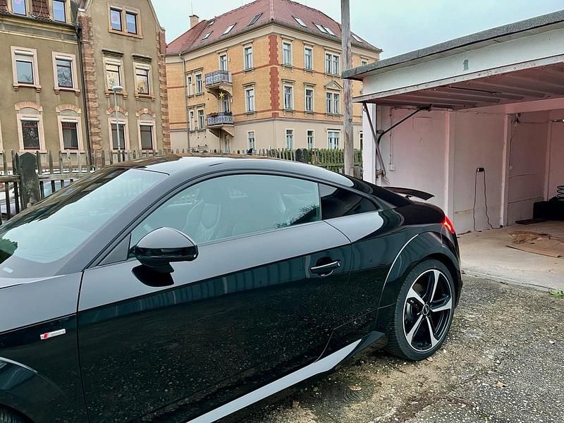 Gebraucht Audi TT S-Line 230 PS (169 kW) 2016 Schwarz Coupé