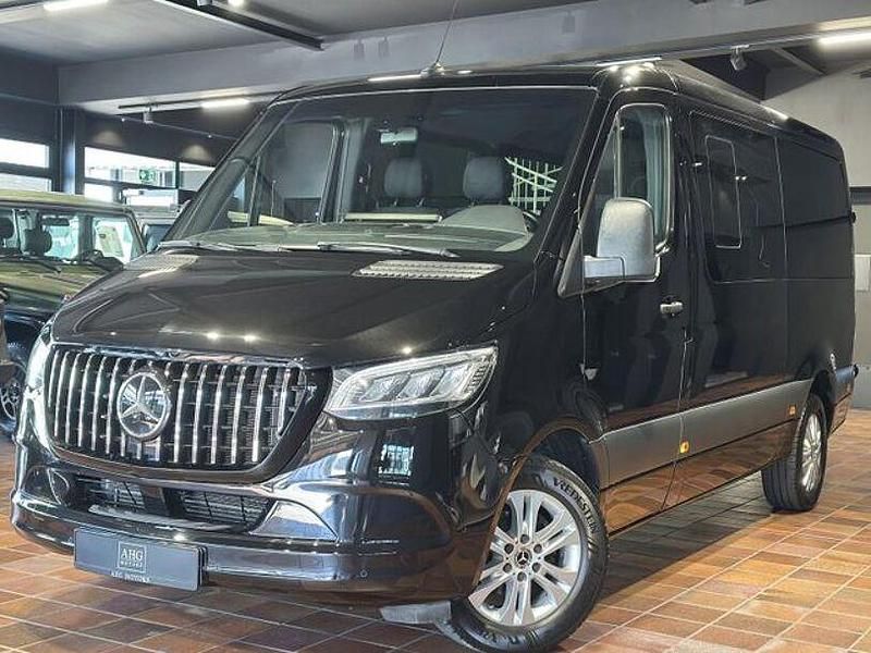 Black metallic Gebraucht 2019 Mercedes Sprinter Van | 49.999 € (Fairer Preis) - Bild 1/3