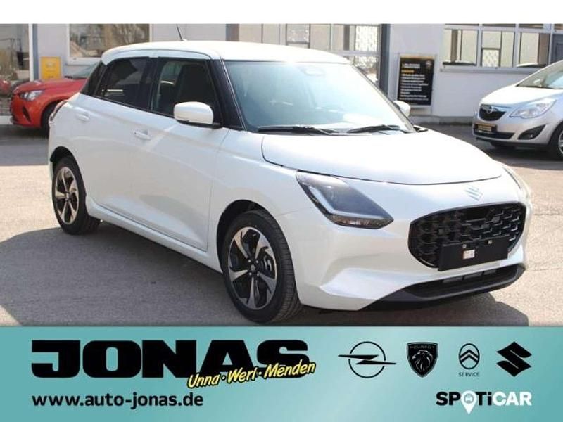 Gebraucht Suzuki Swift Comfort+ 83 PS (61 kW) 2025 Weiss Kleinwagen