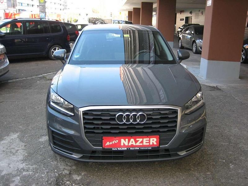 Gebraucht Audi Q2 116 PS (85 kW) 2020 Nanograu metallic SUV