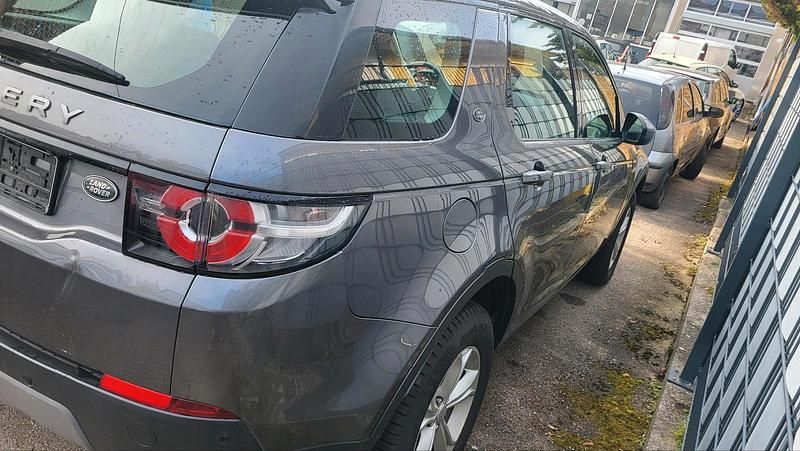 Gebraucht Land Rover Discovery Sport 150 PS (110 kW) 2016 Grau SUV