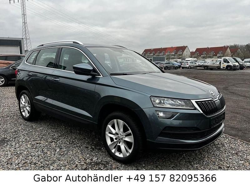 Grau Gebraucht 2019 Skoda Karoq Style SUV | 14.300 € (Fairer Preis) - Bild 1/4