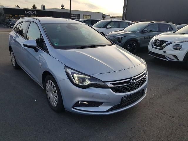 Gebraucht Opel Astra Edition 110 PS (80 kW) 2018 Silber Kombi