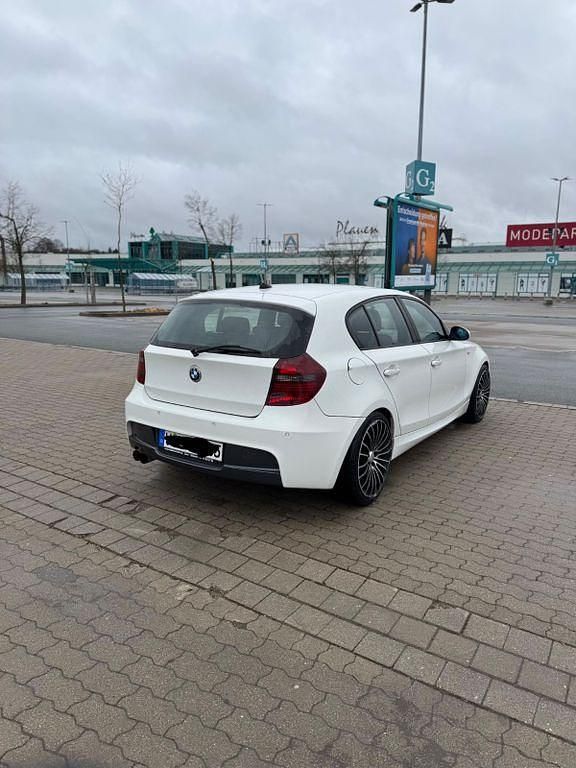 Gebraucht BMW 116 M Sport 122 PS (89 kW) 2007 Weiß Kleinwagen