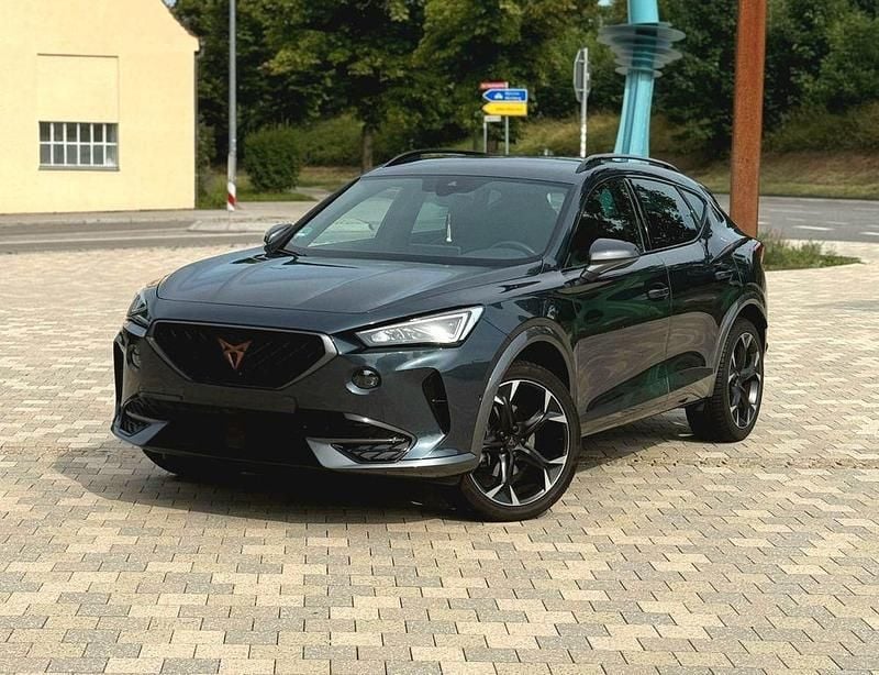 Grau Gebraucht 2023 Cupra Formentor SUV | 26.870 € (Fairer Preis) - Bild 1/4