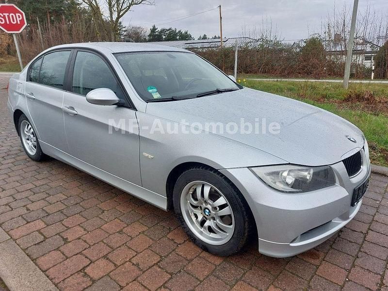 Gebraucht BMW 320 163 PS (119 kW) 2006 Silber Limousine