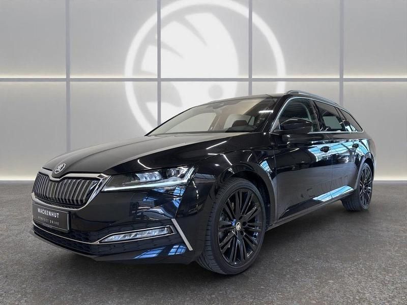 Schwarz Gebraucht 2022 Skoda Superb Style Kombi | 27.530 € (Fairer Preis) - Bild 1/4