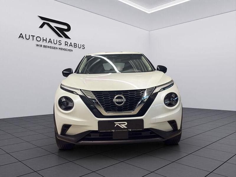 Gebraucht Nissan Juke Acenta 84 PS (61 kW) 2025 Weiß SUV