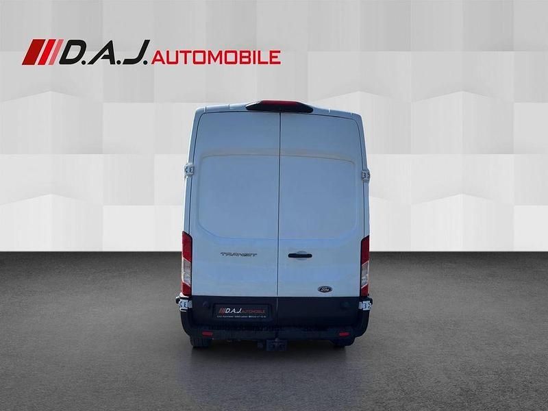 Używany Ford Transit Trend 170 KM (125 kW) 2020 Biały Sedan/Limuzyna