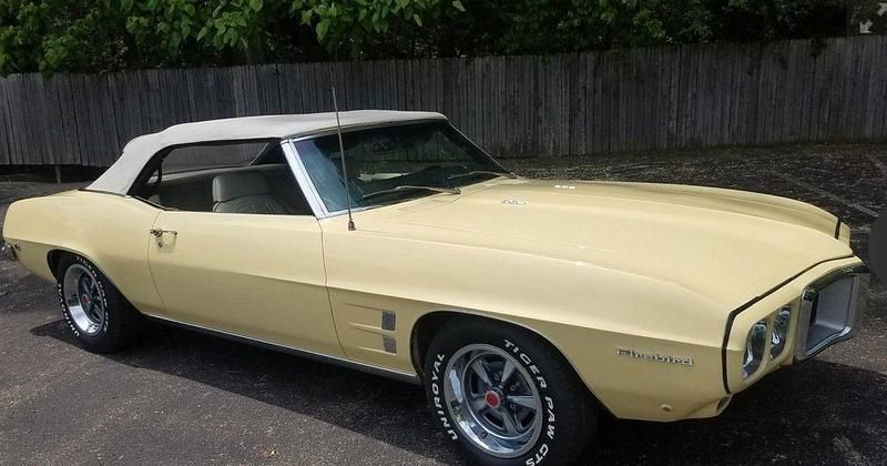 Gelb Gebraucht 1969 Pontiac Firebird Cabrio | 40.000 € - Bild 1/4