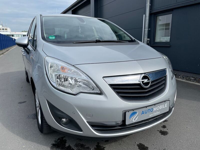 Silber Gebraucht 2012 Opel Meriva Van / Kleinbus | 5.490 € (Fairer Preis) - Bild 1/4