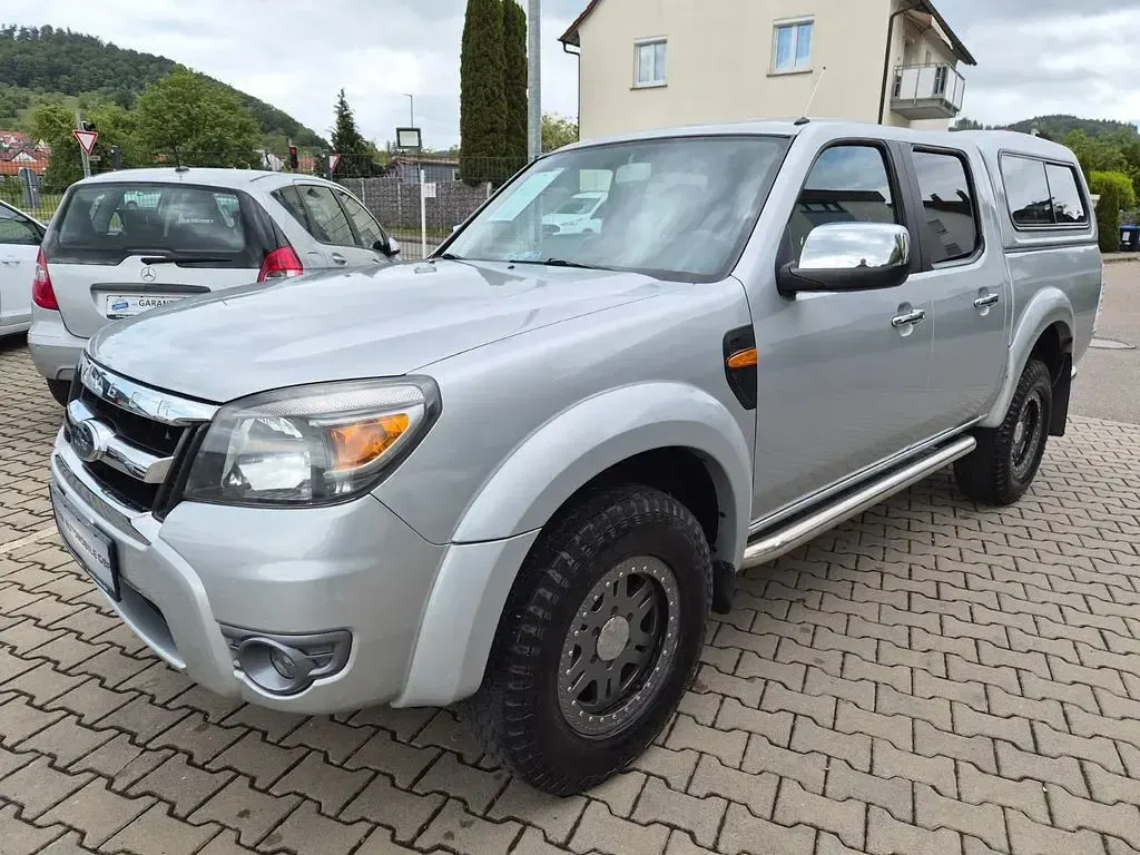 Gebraucht Ford Ranger Limited 156 PS (114 kW) 2011 Grau Pickup