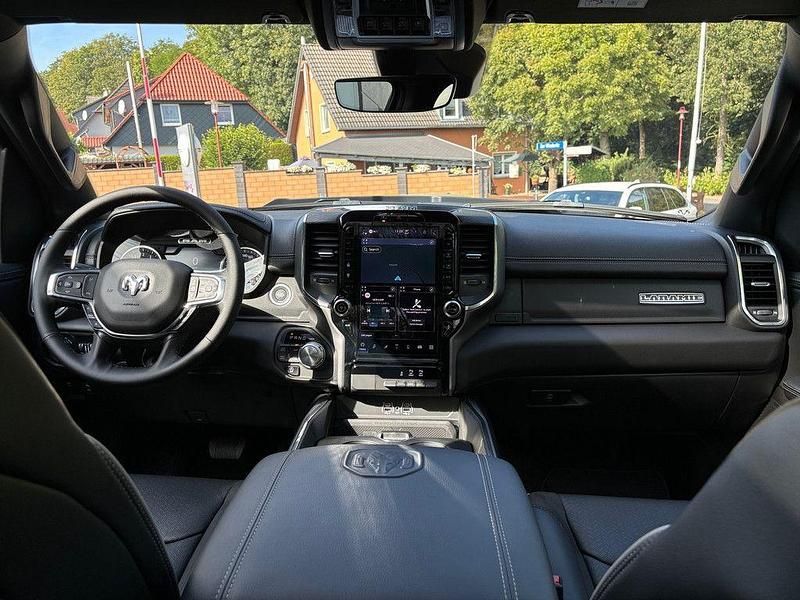 Gebraucht Dodge Ram 420 PS (308 kW) 2024 Diamond black Abholung