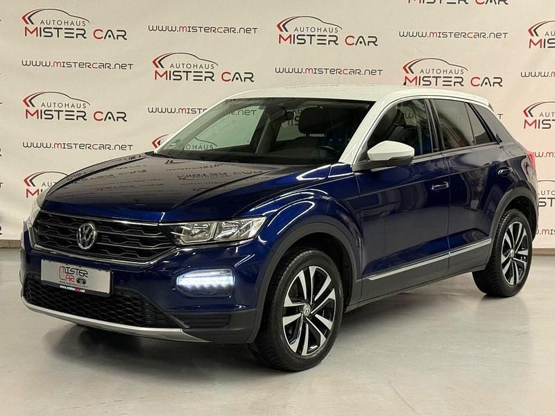 Blau Gebraucht 2019 VW T-Roc IQ Drive SUV | 16.890 € (Fairer Preis) - Bild 1/4