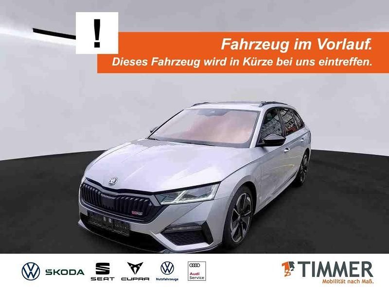 Brilliantsilber metallic Gebraucht 2022 Skoda Octavia RS Kombi | 30.880 € (Fairer Preis) - Bild 1/4