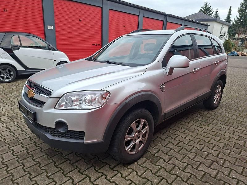 Gebraucht Chevrolet Captiva 136 PS (100 kW) 2010 Silber SUV