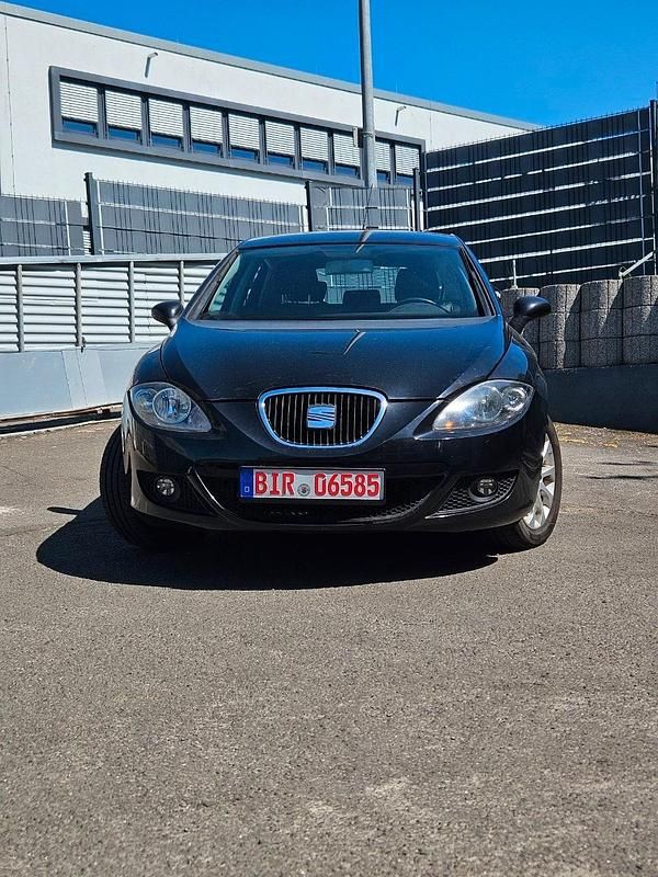 Usata Seat Leon 85 CV (62 kW) 2007 Nero Utilitaria