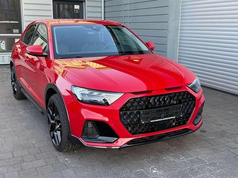 Gebraucht Audi A1 Sport 116 PS (85 kW) 2024 Progressive rot Kleinwagen