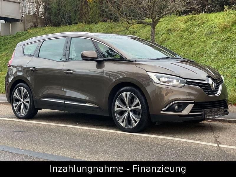 Braun Gebraucht 2017 Renault Scénic IV Intens Van / Kleinbus | 11.900 € (Etwas zu teuer) - Bild 1/4