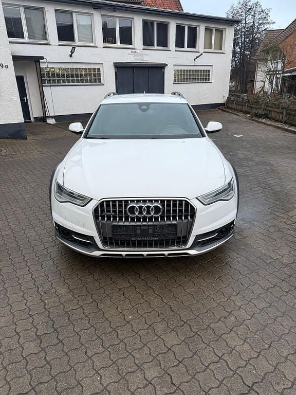Ibisweiß Gebraucht 2017 Audi A6 Allroad Sport Kombi | 17.450 € (Superpreis) - Bild 1/4