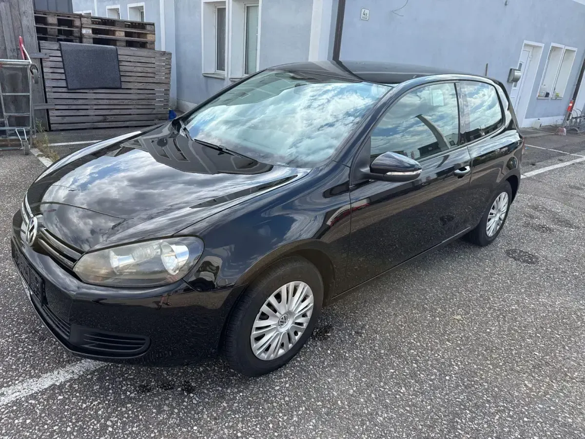 Gebraucht VW Golf VI Trendline 80 PS (58 kW) 2009 Schwarz Kleinwagen