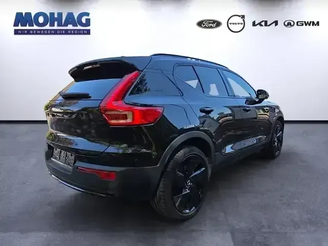 Gebraucht Volvo EX40 Performance 325 kW (442 PS) 2025 Schwarz SUV