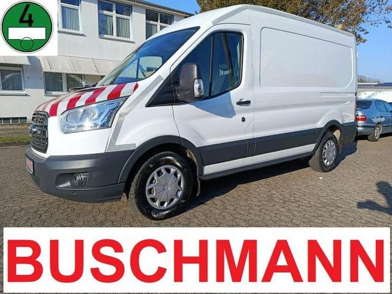 Gebraucht Ford Transit Trend 131 PS (96 kW) 2019 Frostweiß Van