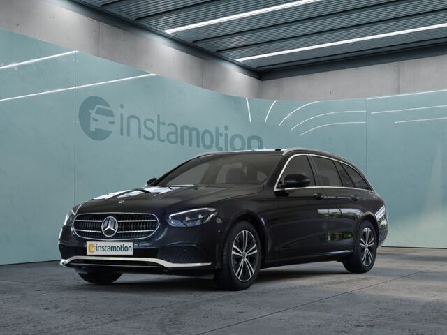 Schwarz Gebraucht 2023 Mercedes E220 Kombi | 40.140 € (Teuer) - Bild 1/2