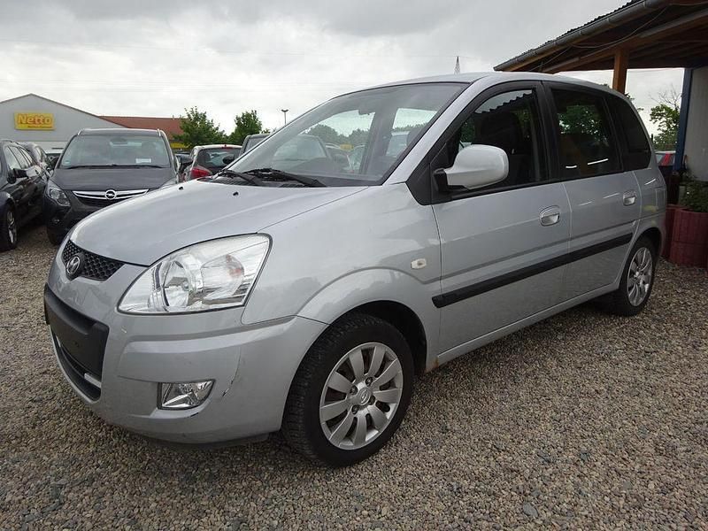 Silber Gebraucht 2009 Hyundai Matrix Comfort Van / Kleinbus | 1.100 € (Superpreis) - Bild 1/4