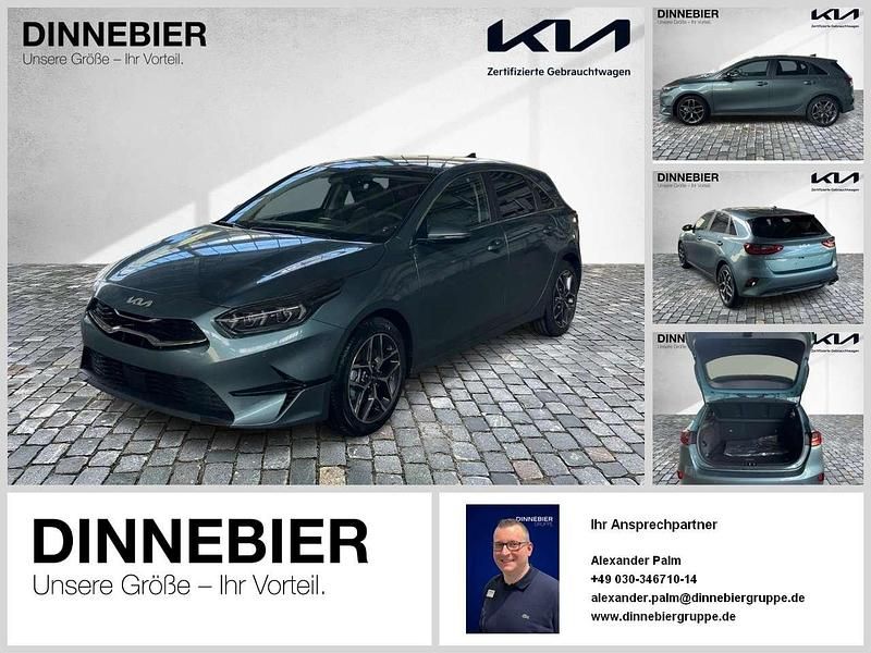 Neu Kia Ceed Platinum 140 PS (102 kW) 2026 Yucca stahlgrau metallic Kleinwagen